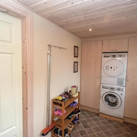 2 Bedroom Amazing In Vaeggerlose Boto By